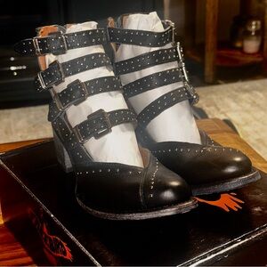 Freebird By Steven “Felicity” Studded Leather Ankle Boots Size 7 (Black)